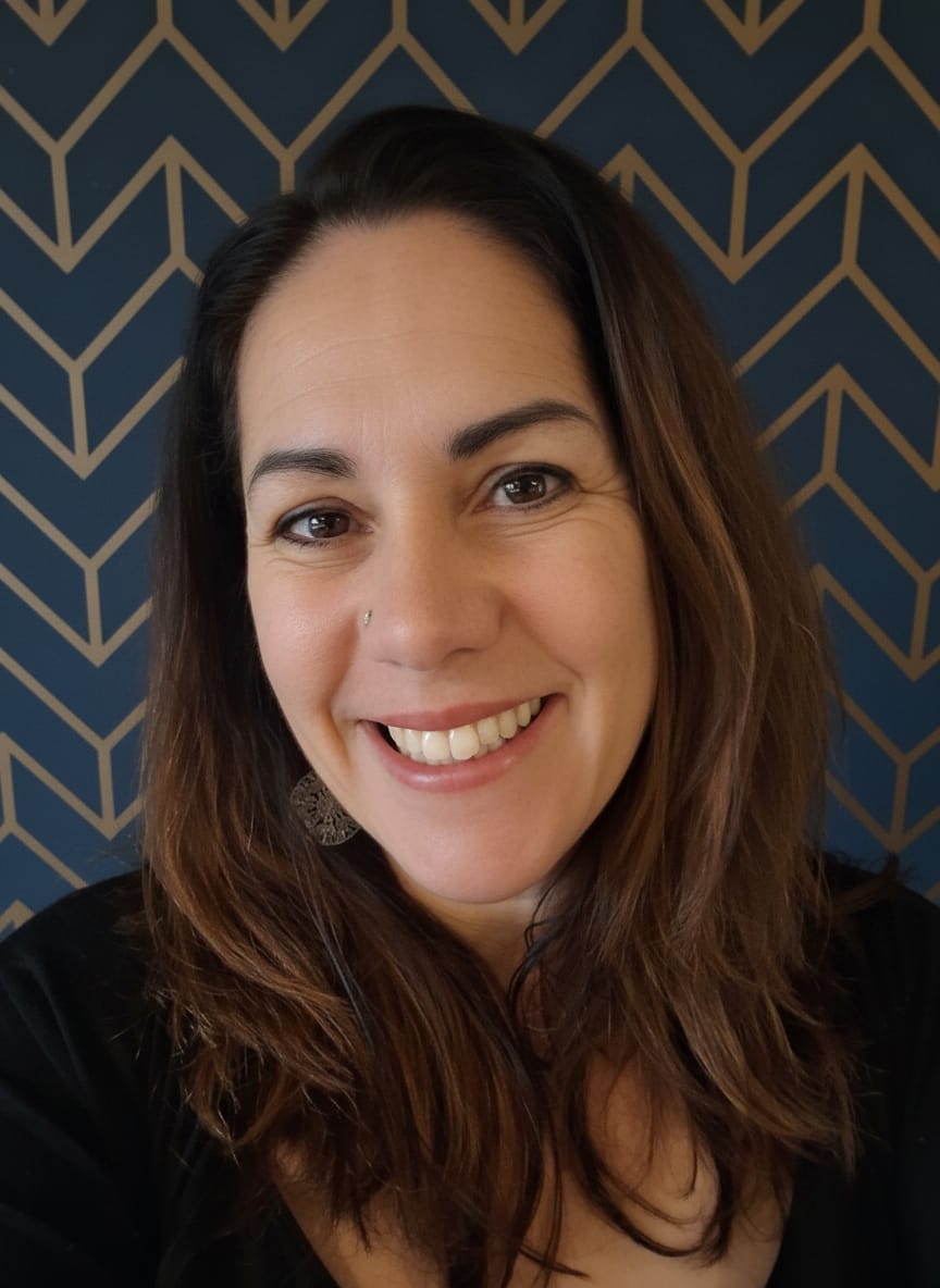 Mélina Larfa – Sexologue le Mans J’organise ma réunion sextoys Rêveries‑Intimes